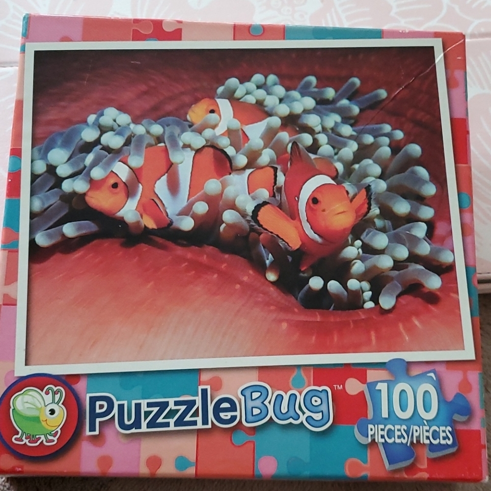 Three Clown Fish PUZZLE BUG 100 PC NEW
